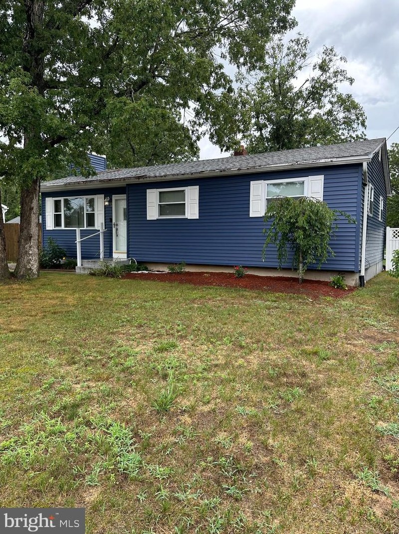 505 Richard Dr, Millville, NJ 08332-4040