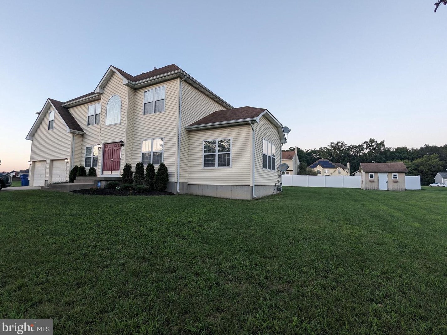 425 Spencer Pl, Millville, NJ 08332-1785
