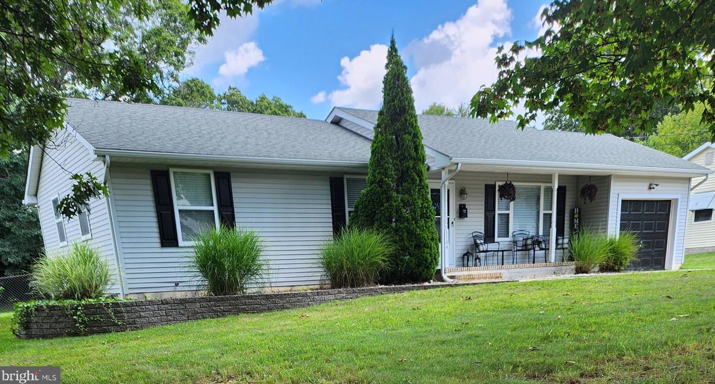 1144 Roberts Blvd, Vineland, NJ 08360