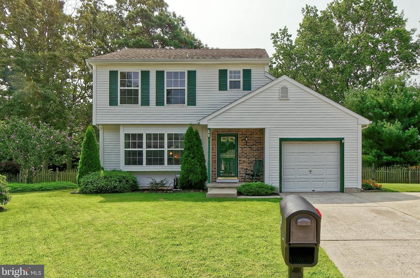 35 Emily Dr, Millville, NJ 08332-5134