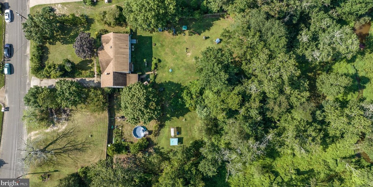 1212 Utopia Ln, Vineland, NJ 08361-7992