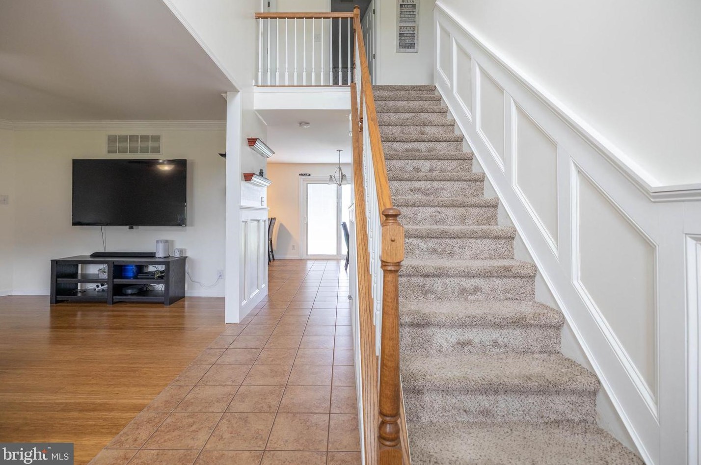 2542 Monroe Ave, Vineland, NJ 08361
