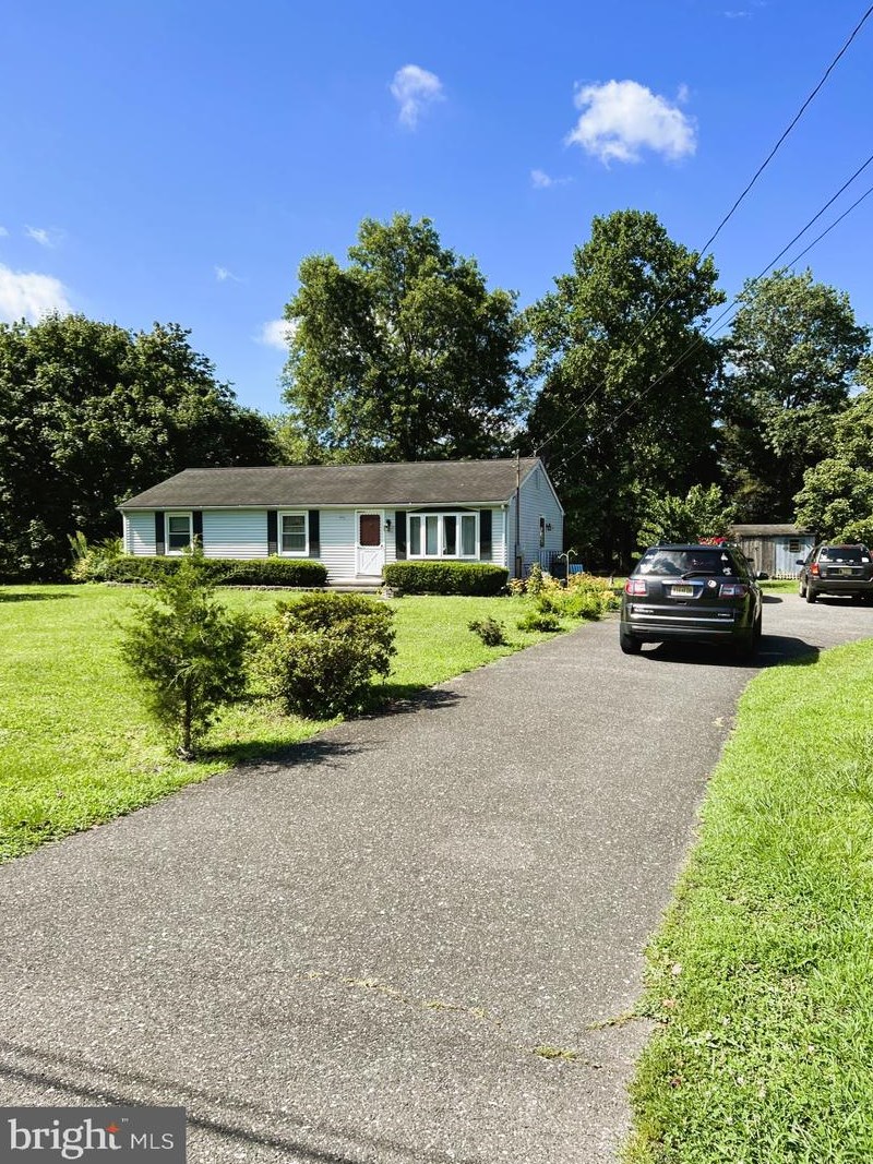 34 Finley Rd, Stow Creek Twp, NJ 08302-4308