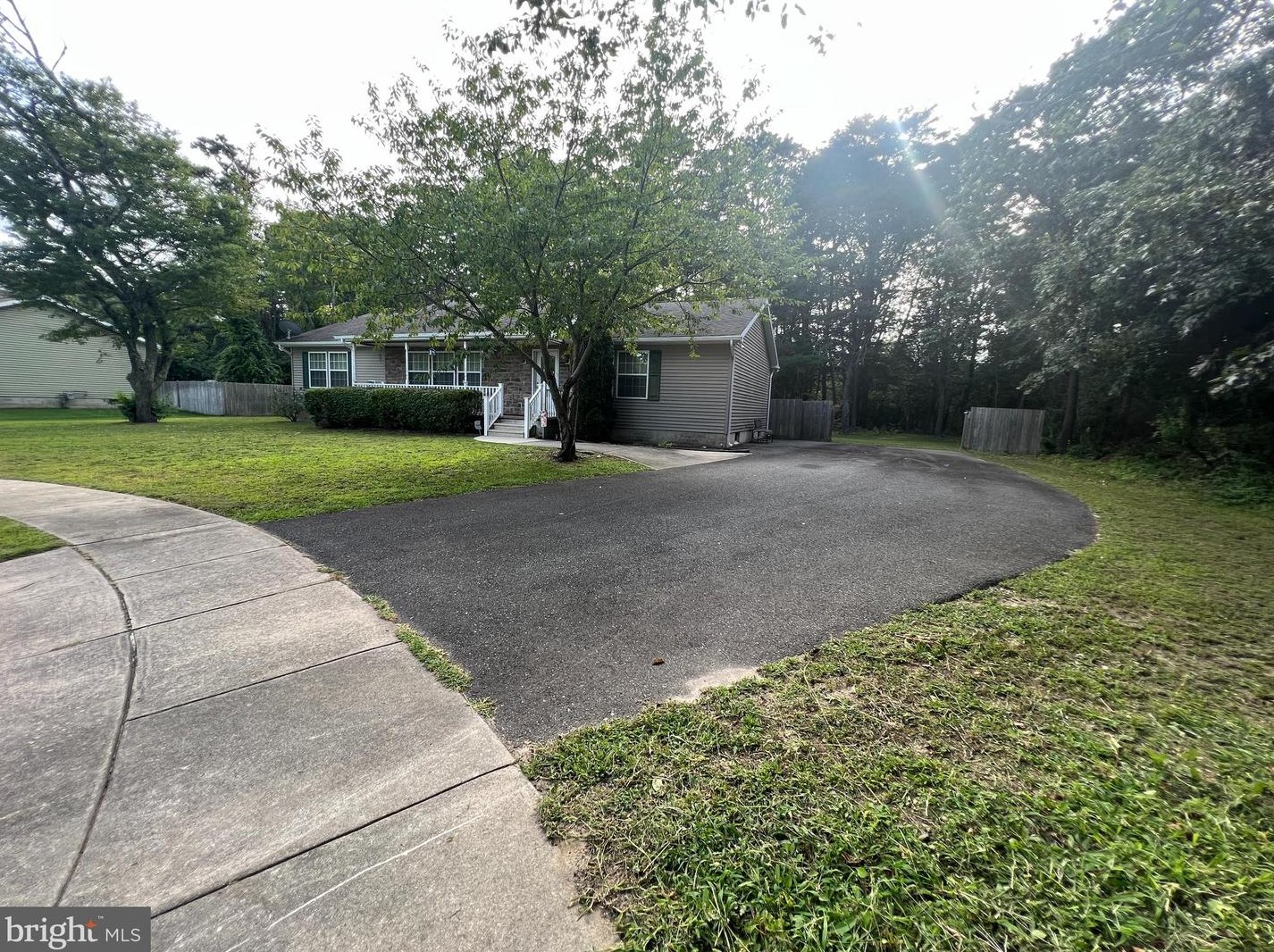 2 Crystal Ln, Millville NJ  08332-1807 exterior