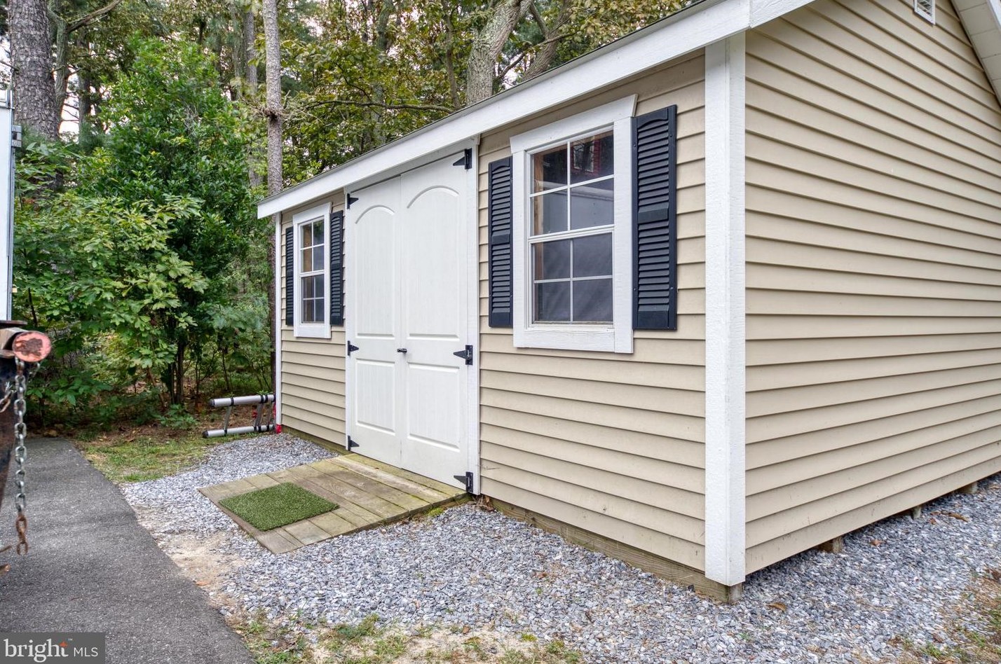 621 Quail Dr, Millville NJ  08332-2317 exterior