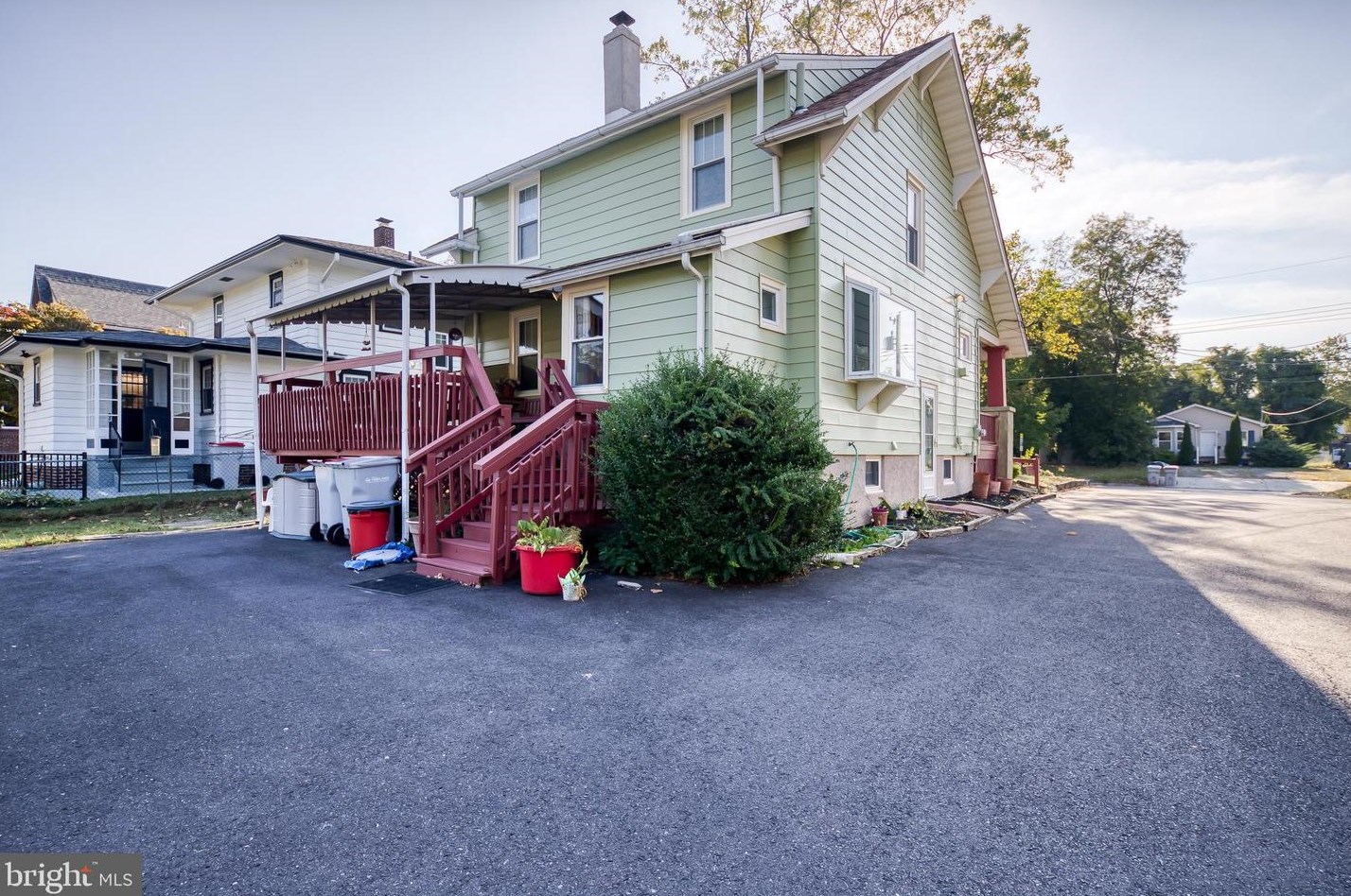 207 East Ave, Vineland NJ  08360-4717 exterior