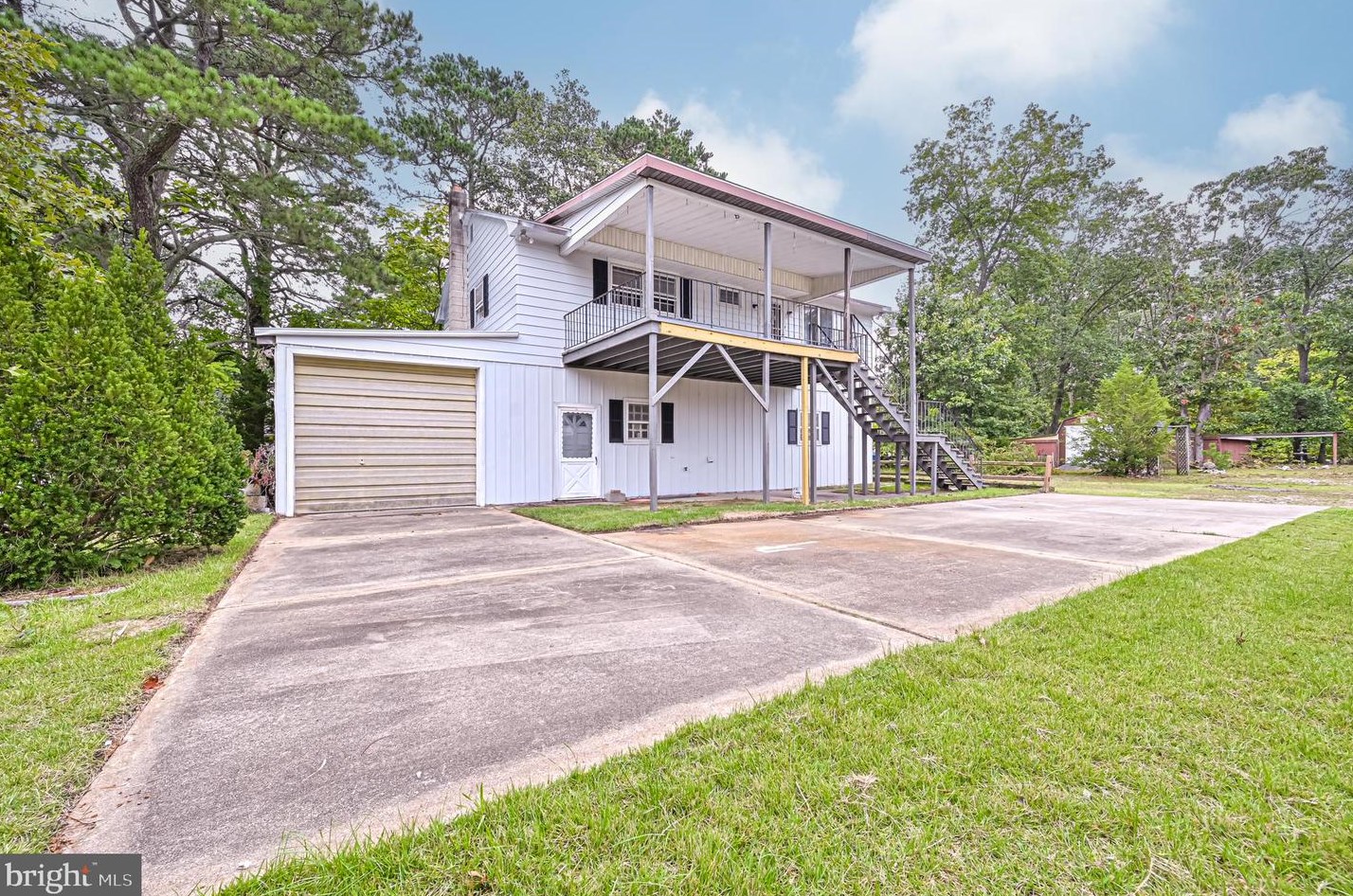 312 Henderson Ave, Millville, NJ 08332-3936