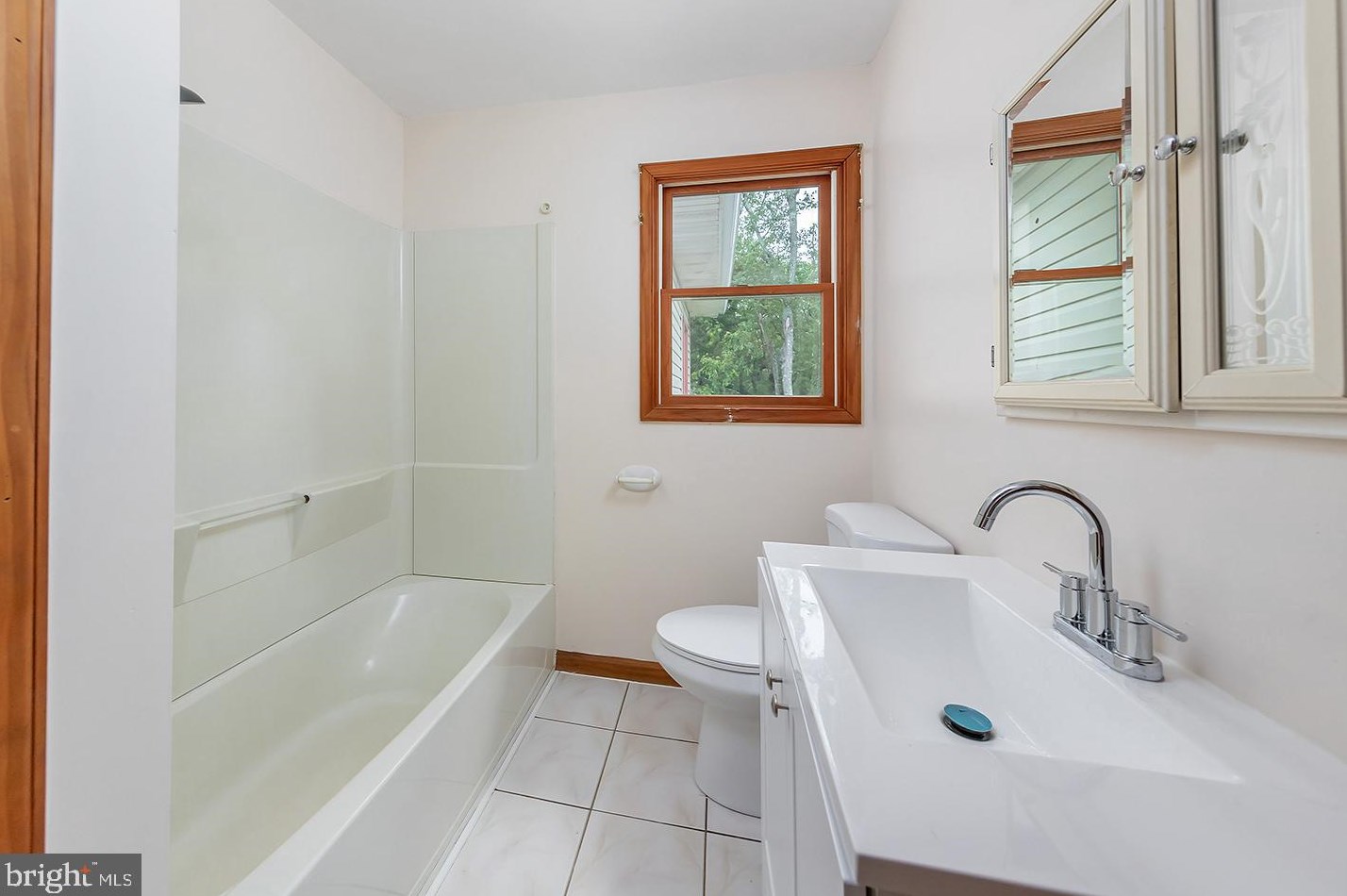 549 Newport Rd, Millville NJ 08332-7818 exterior