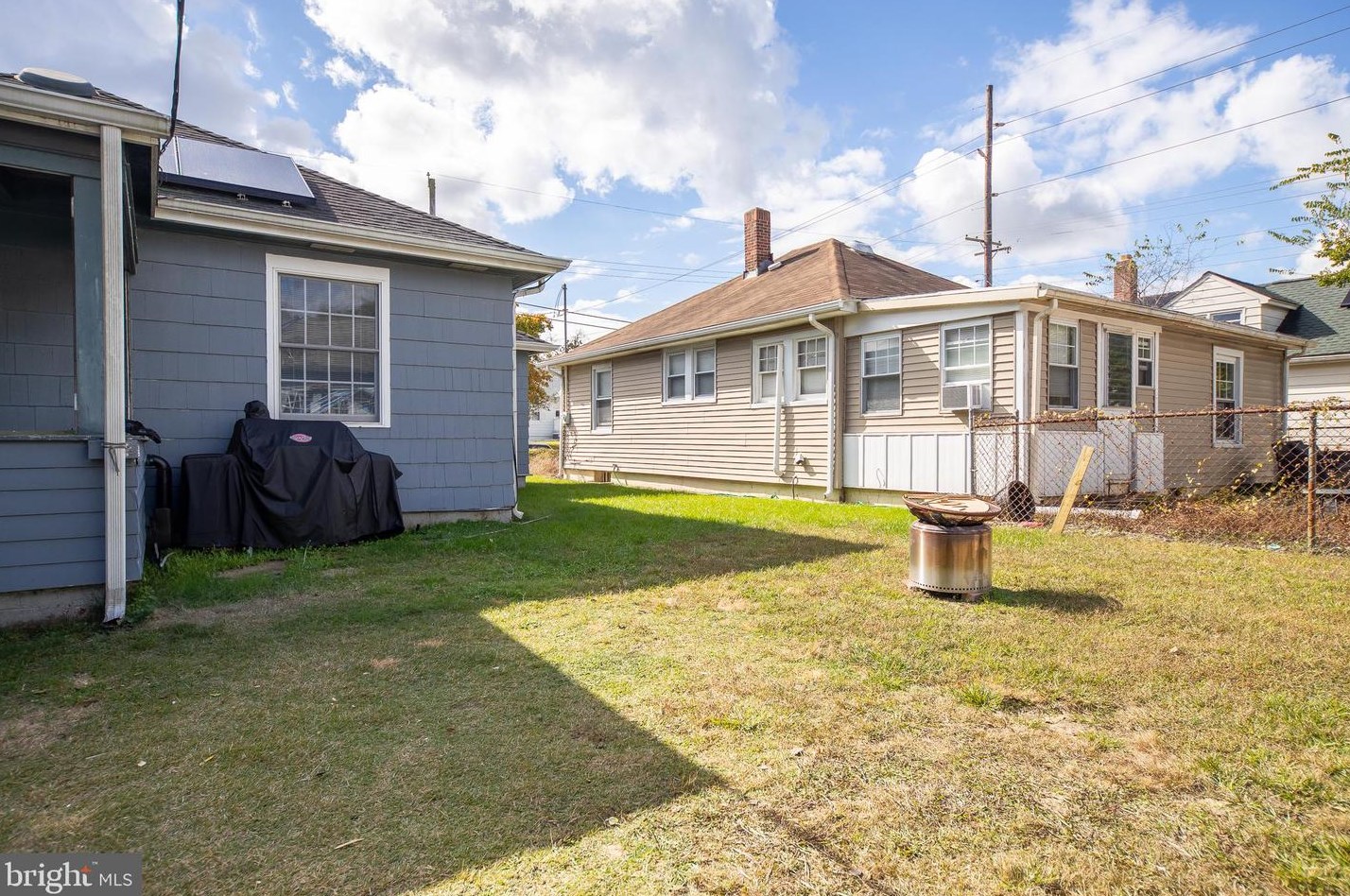 1004 Woodland Ave, Millville NJ  08332-3437 exterior