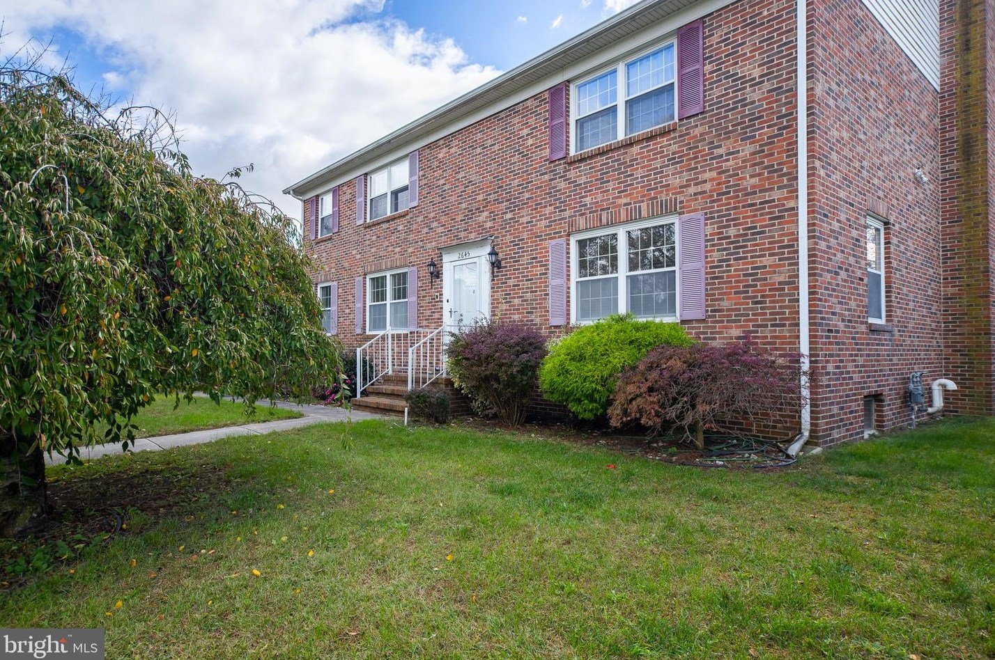 2645 Franklin Dr, Vineland, NJ 08361