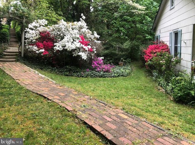 123 Lake St, Stow Creek Twp, NJ 08302