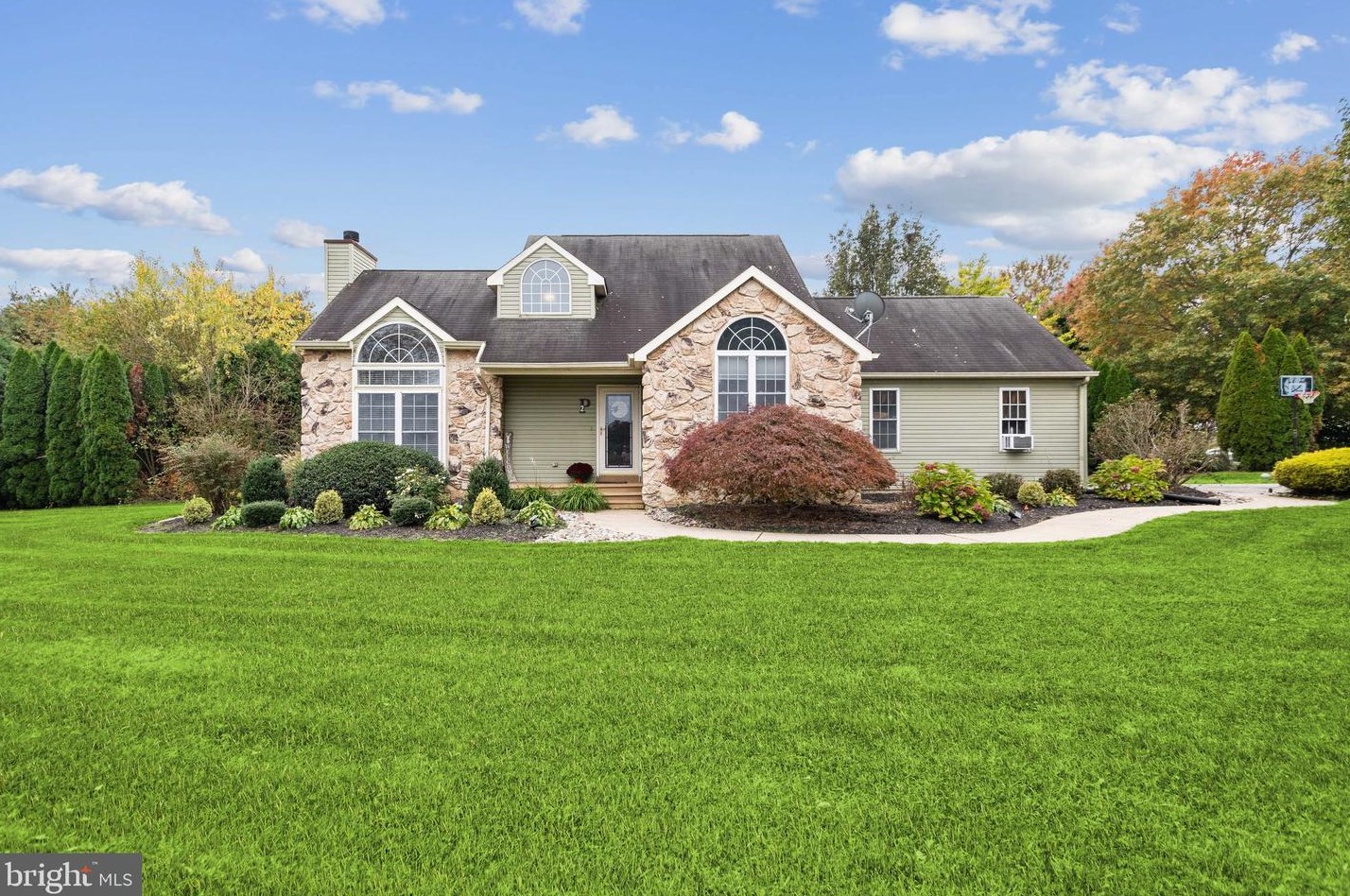 2 Peach Tree, Stow Creek Twp, NJ 08302
