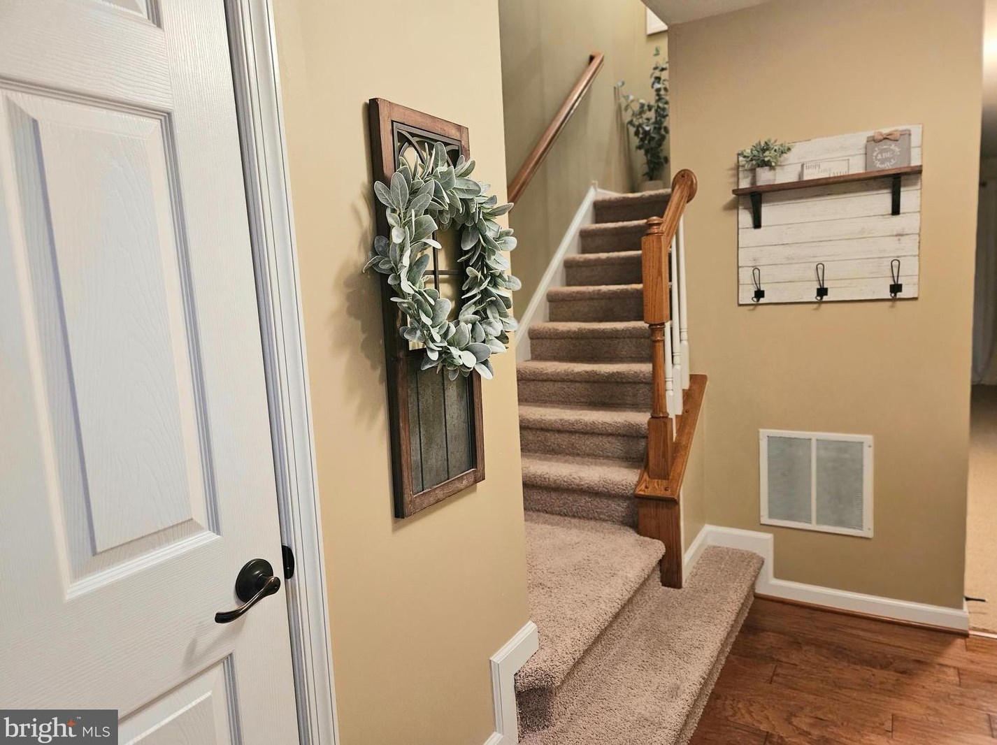 2102 E Oak Rd #m6, Vineland, NJ 08361