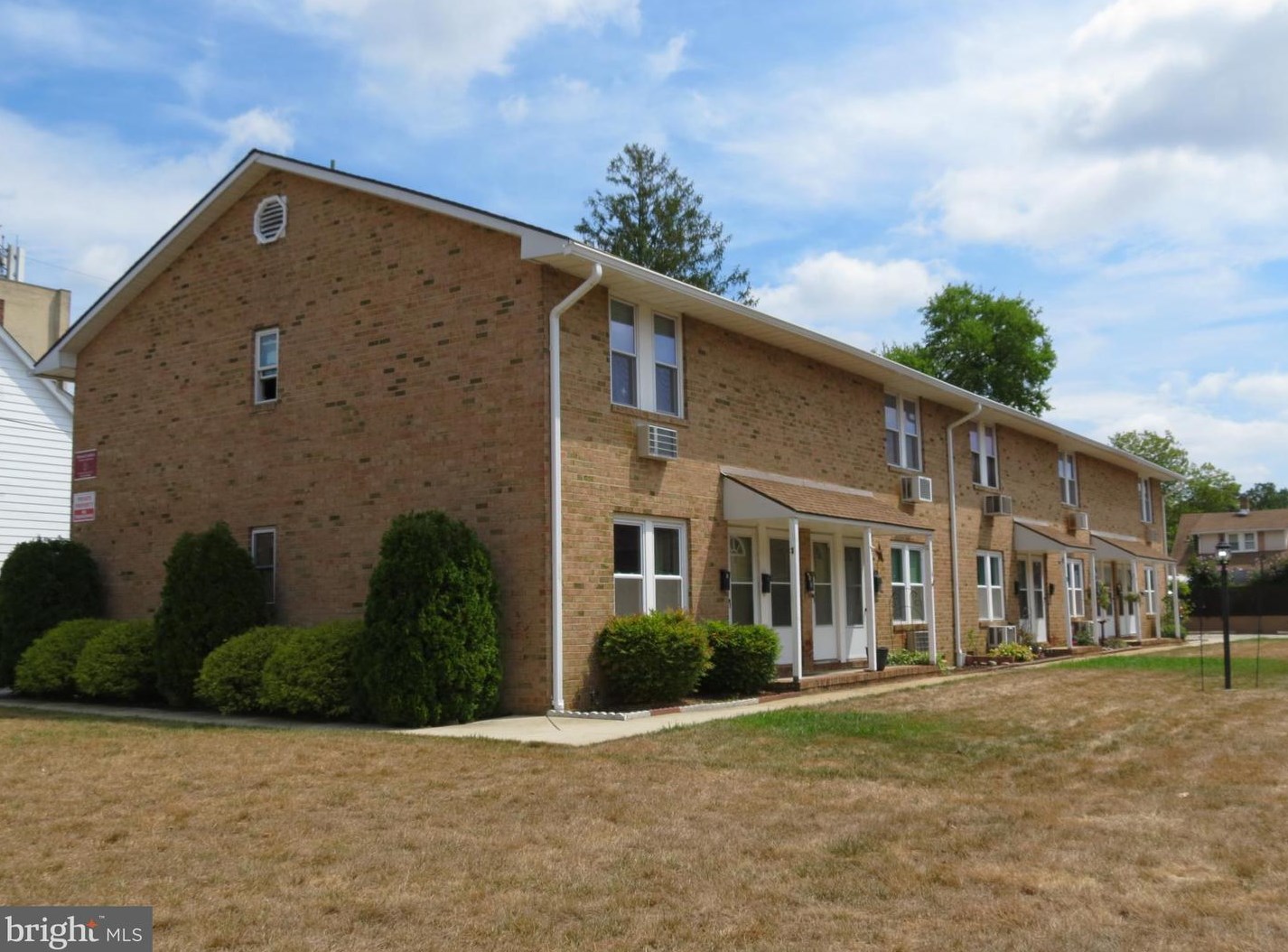 81 Howard St #17, Vineland, NJ 08360