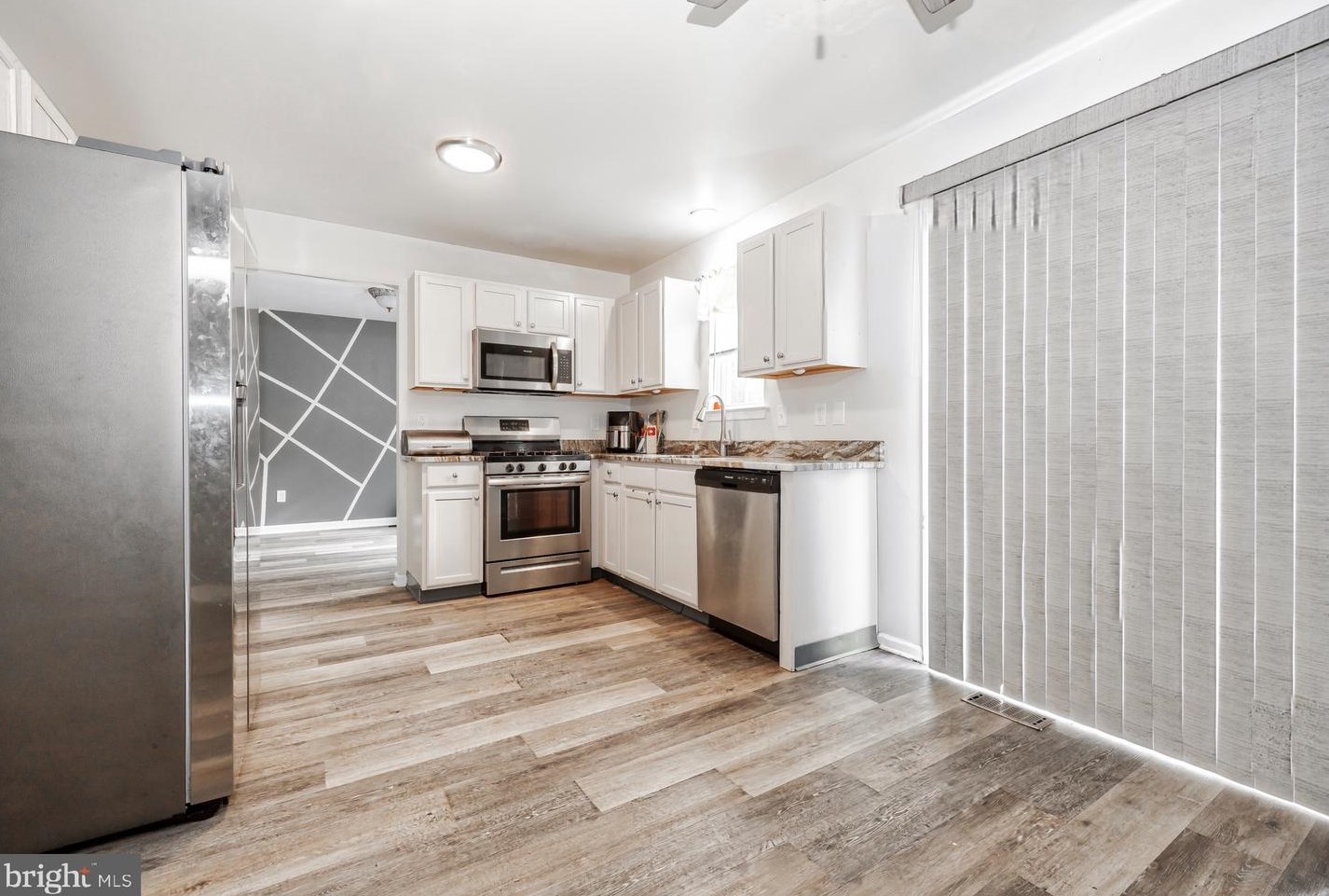 47 Lisa Marie Ter, Millville NJ  08332-4158 exterior