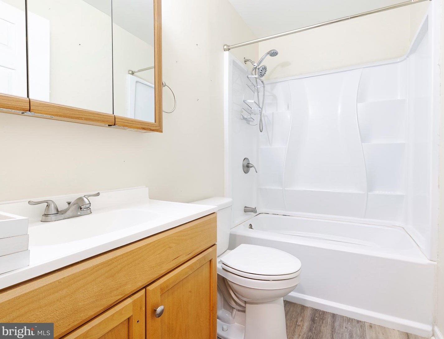 47 Lisa Marie Ter, Millville NJ  08332-4158 exterior