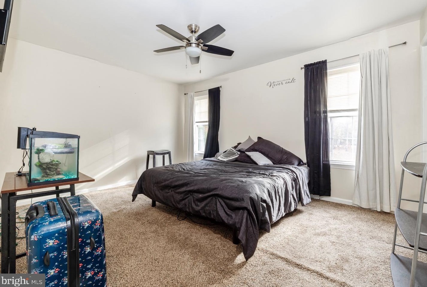 47 Lisa Marie Ter, Millville NJ  08332-4158 exterior