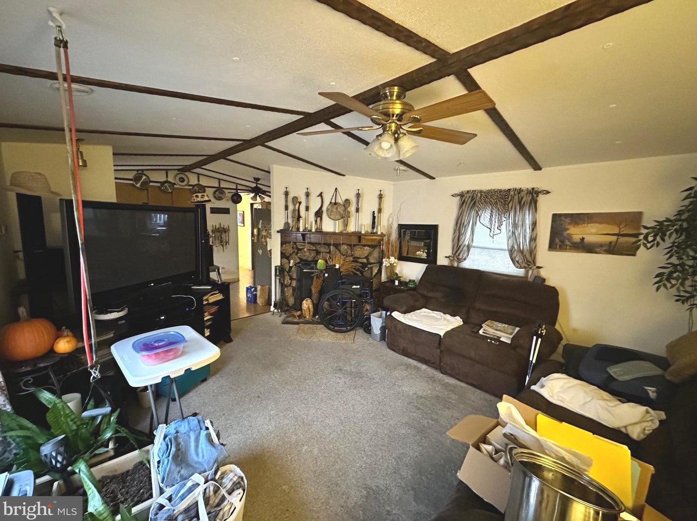246 Poplar Rd, Millville, NJ 08332