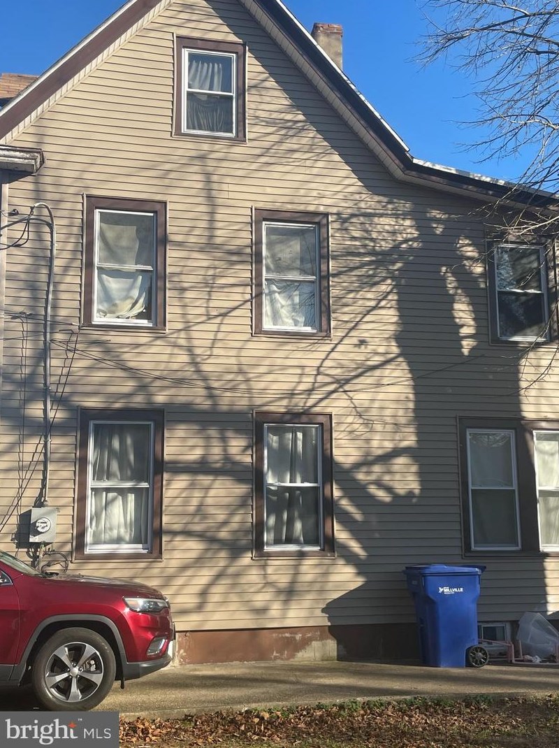 311 Sassafras St, Millville, NJ 08332-3354