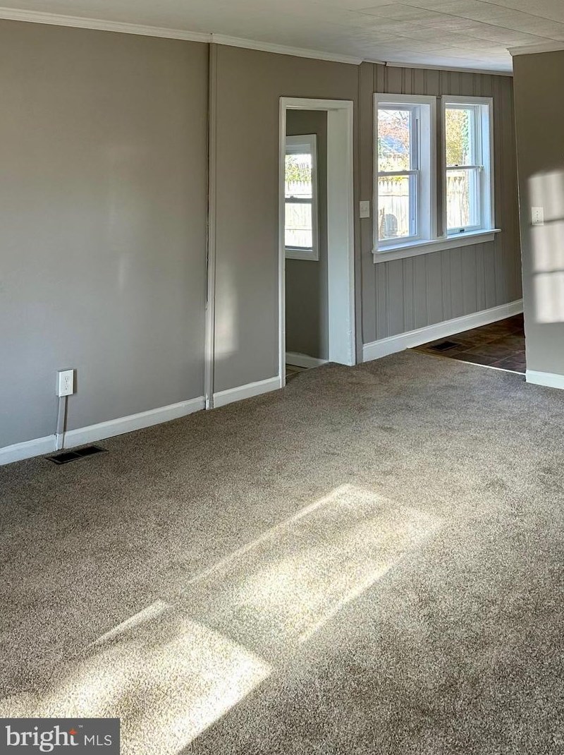 310 7th St, Millville NJ  08332-3136 exterior