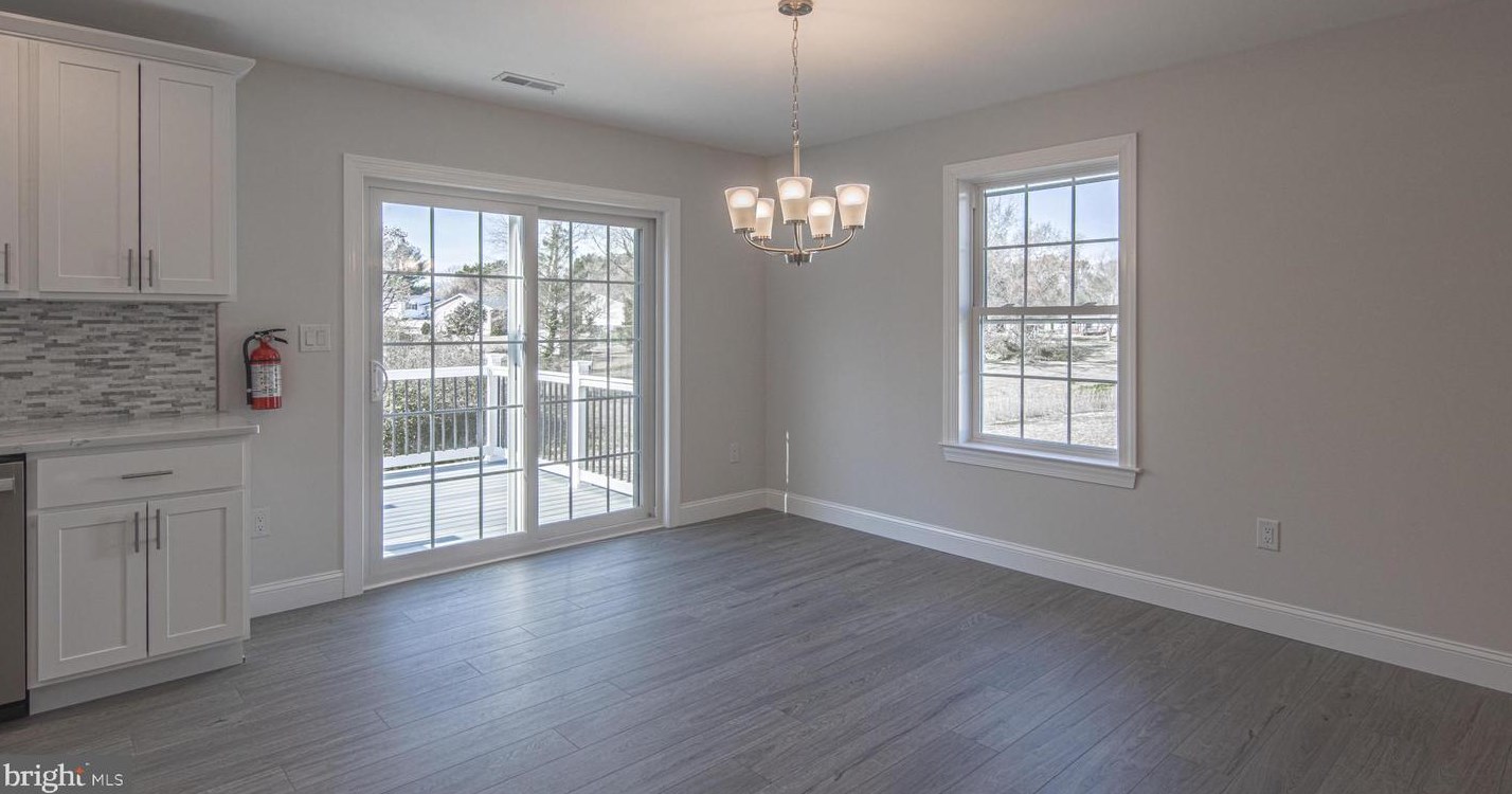 16 Holly Terrace, Stow Creek Twp, NJ 08302