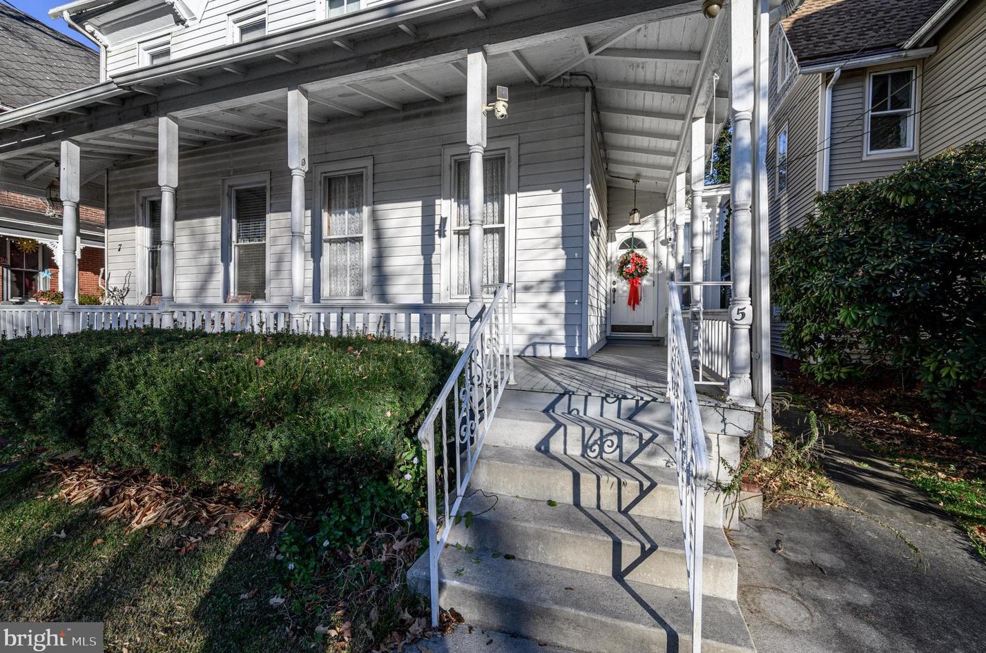 5 York St, Stow Creek Twp, NJ 08302