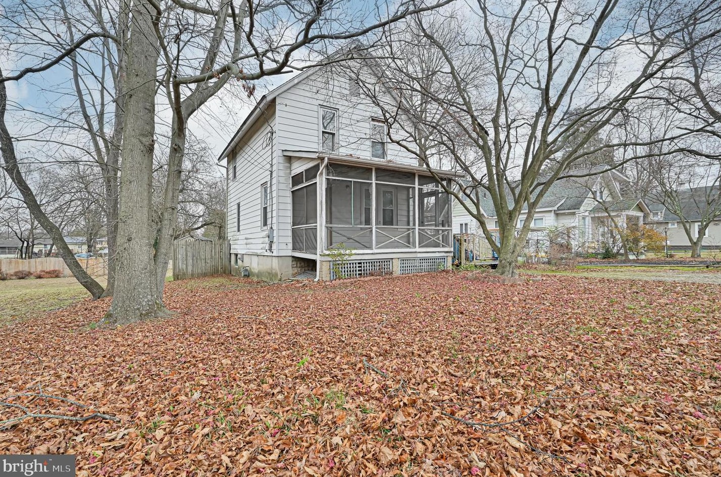 48 Osborne Ave, Vineland, NJ 08360