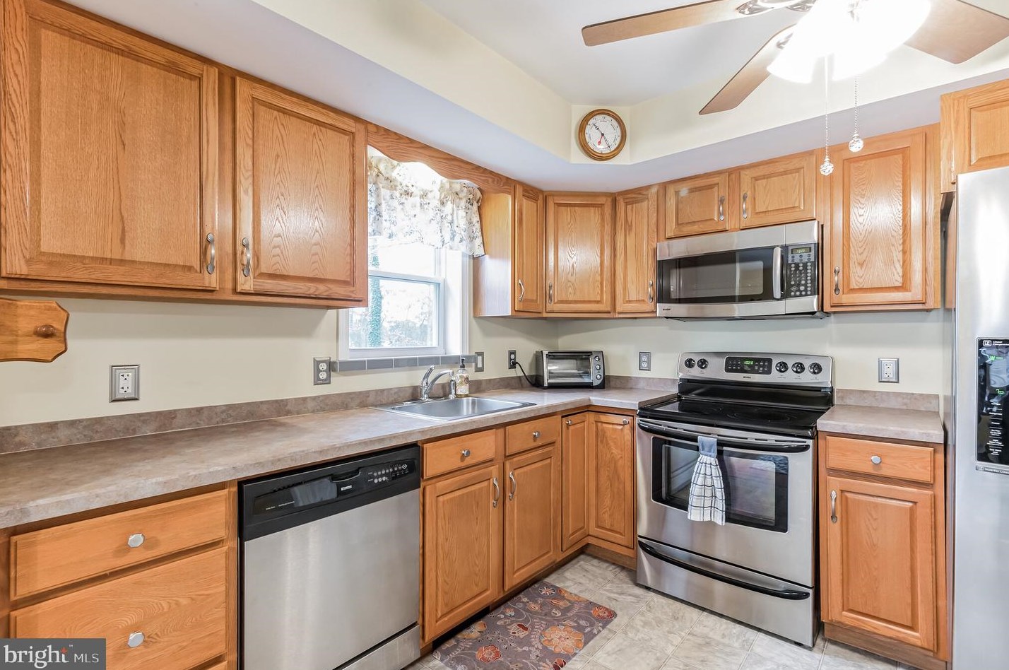 117 Queen Rd, Millville NJ  08332-7217 exterior