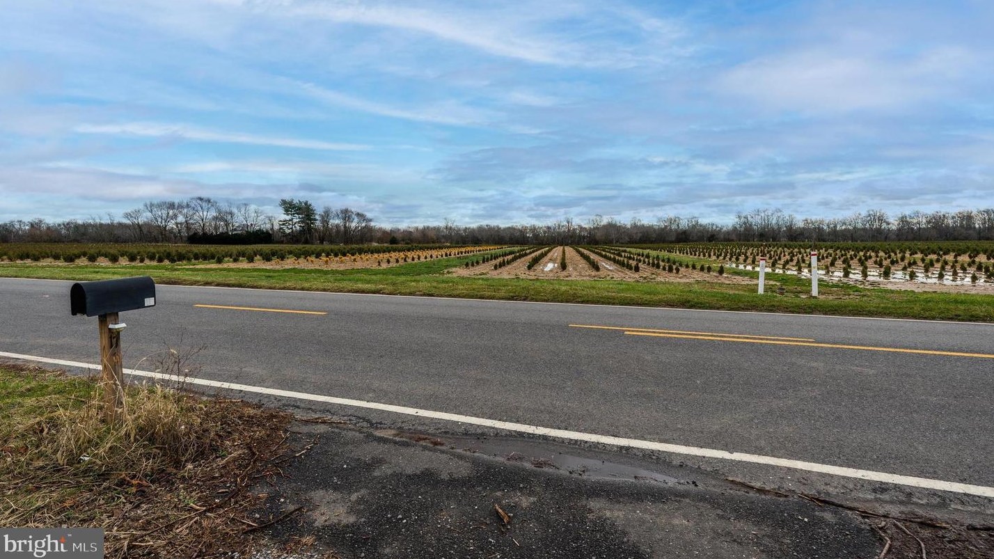 17 Beals Mill Rd, Stow Creek Twp, NJ 08302