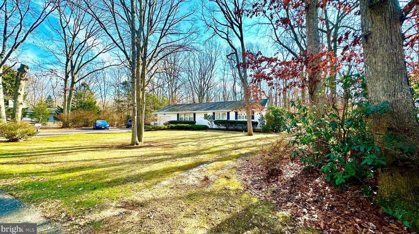 15 Birdsall Dr, Stow Creek Twp, NJ 08302-4301