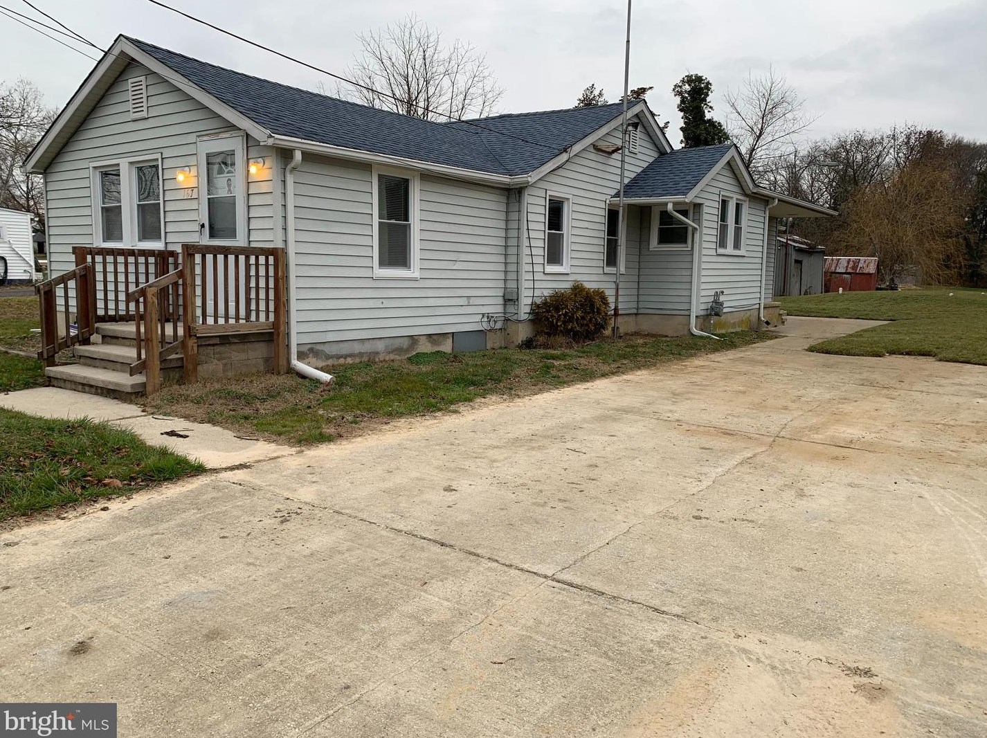 167 Roadstown Rd, Stow Creek Twp, NJ 08302