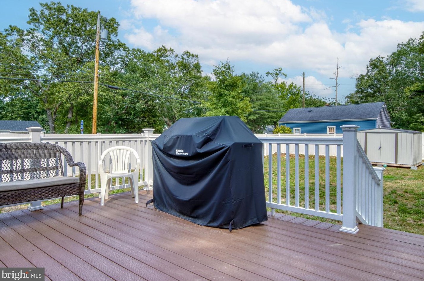 5 Queen Rd, Millville NJ  08332-7215 exterior