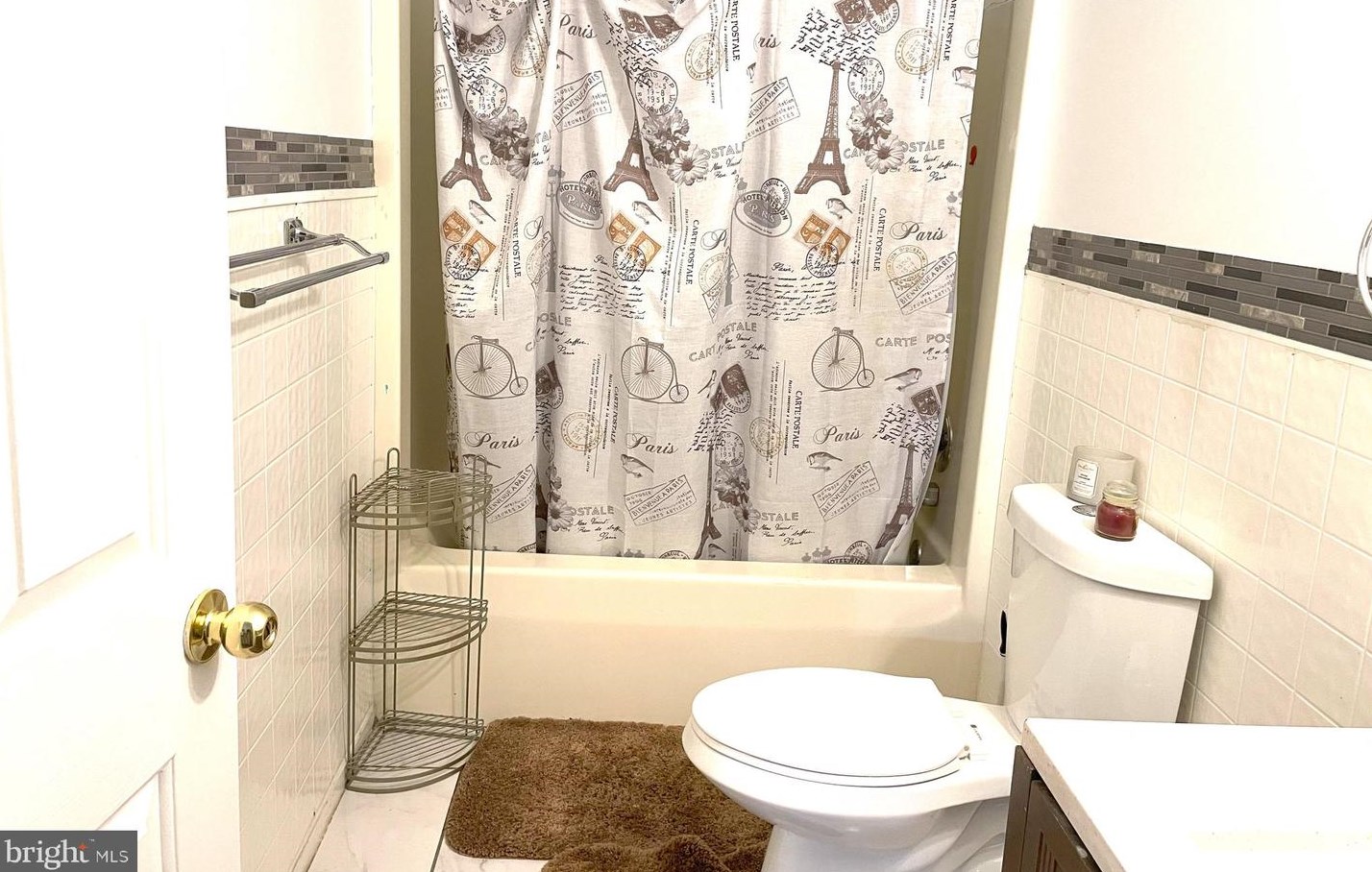 5 Queen Rd, Millville NJ  08332-7215 exterior