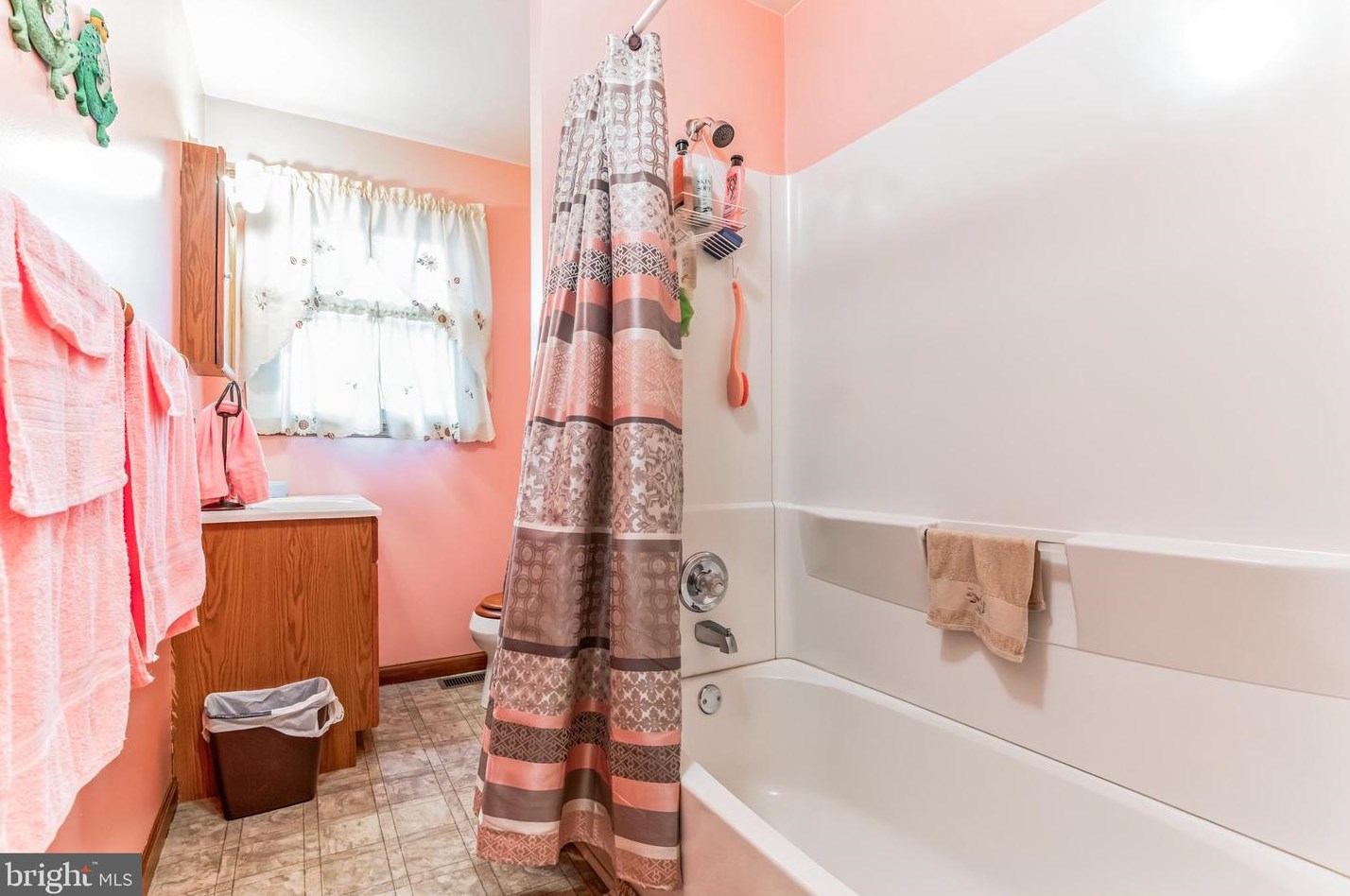 2309 Lakeshore Dr, Millville NJ  08332-7240 exterior