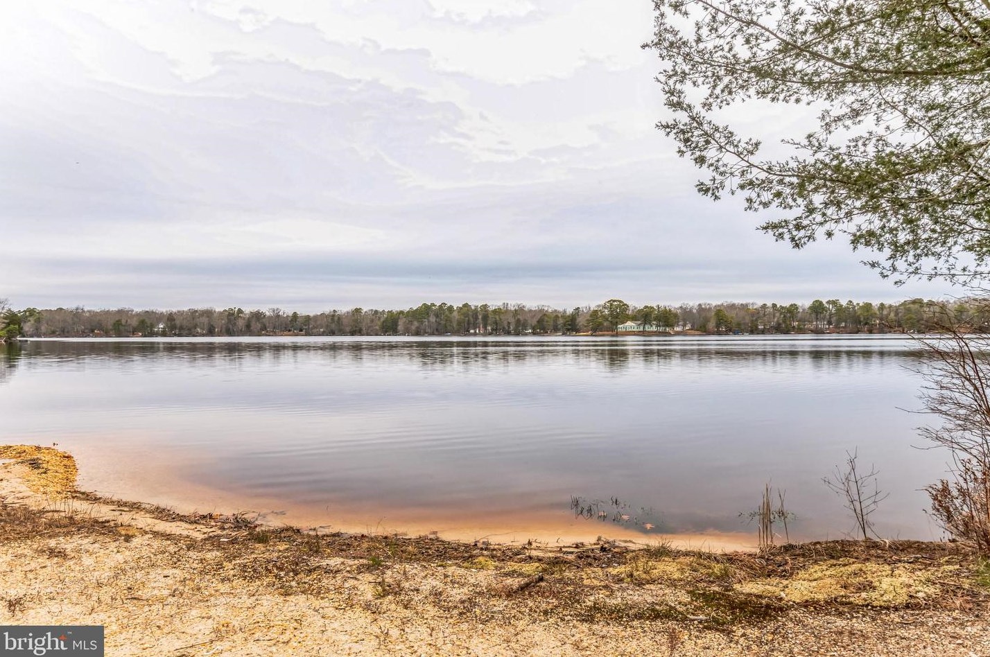 2309 Lakeshore Dr, Millville NJ  08332-7240 exterior