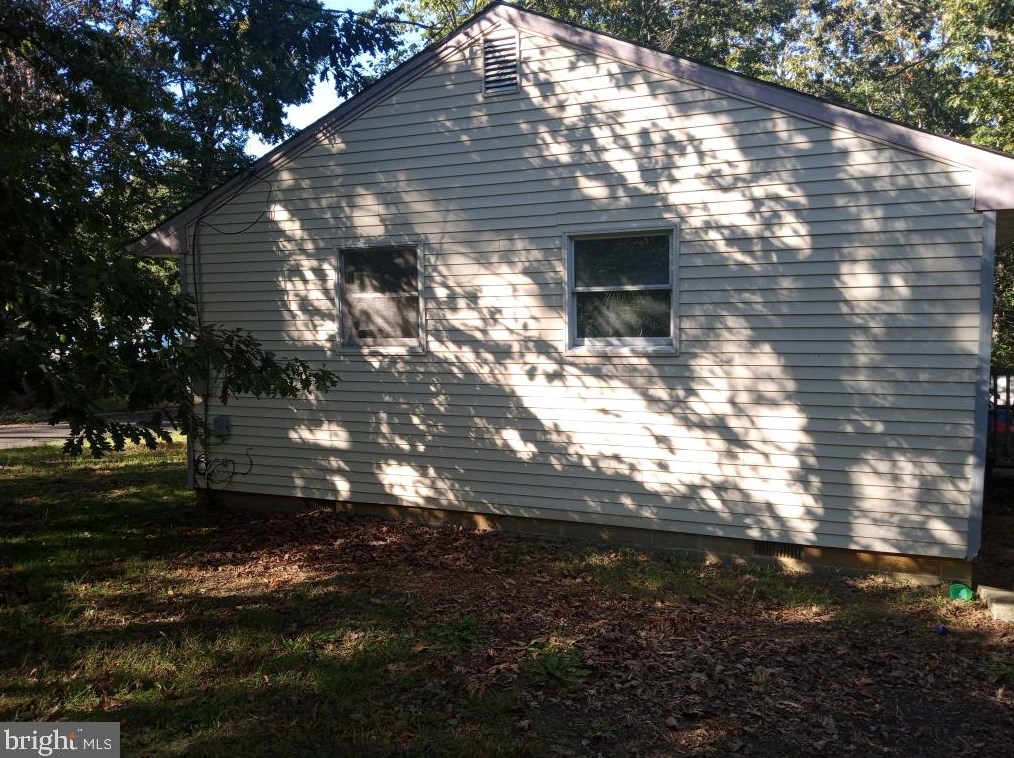 6901 Whittier Dr, Millville NJ  08332-5764 exterior