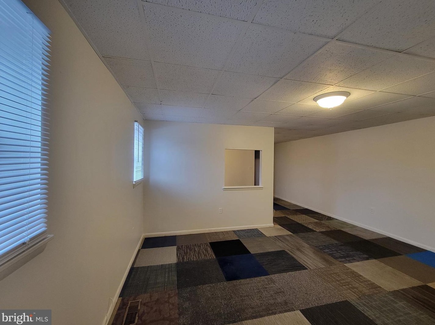 720 E Vine St #4, Millville, NJ 08332