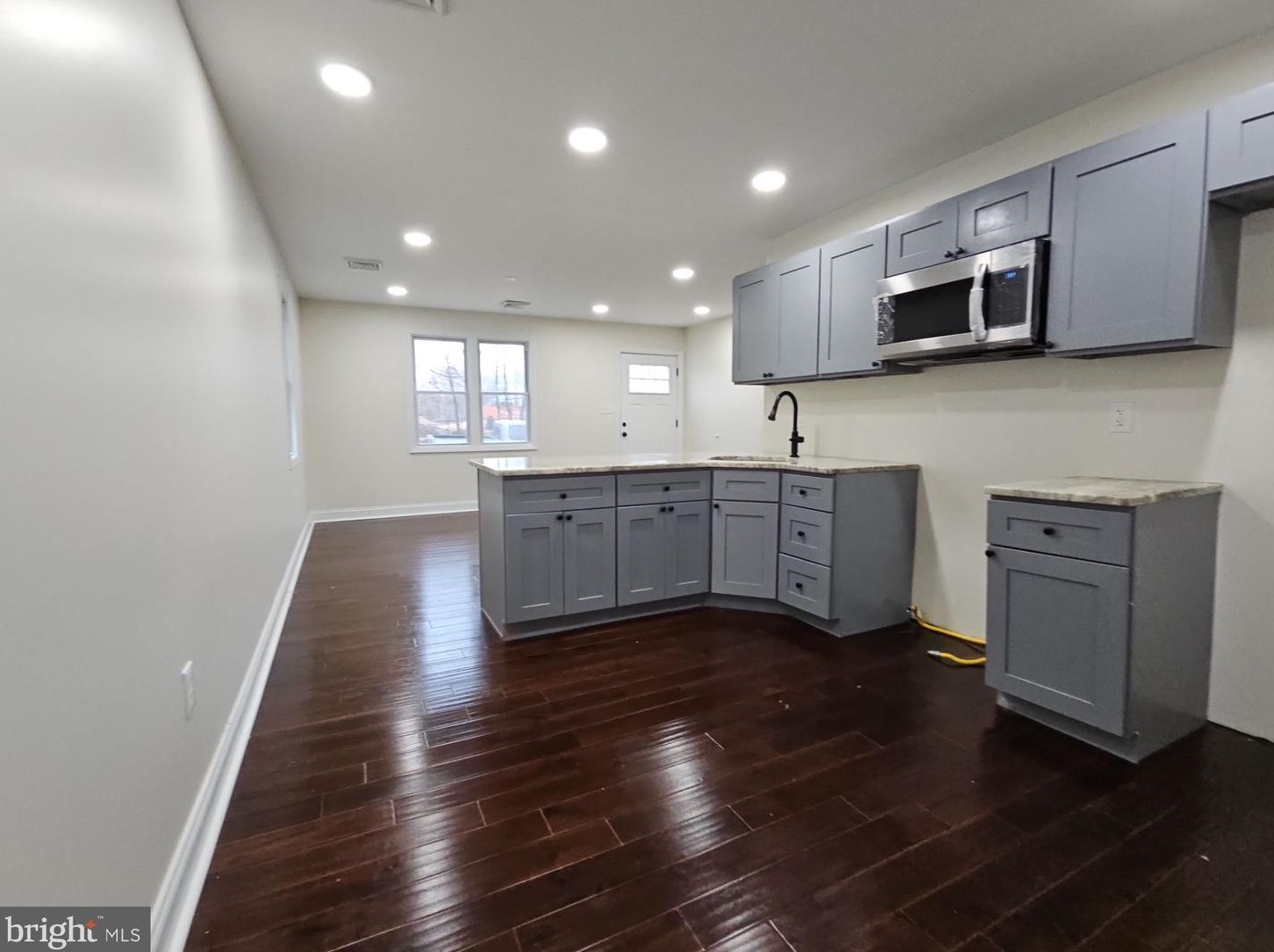 116 6th St, Millville NJ  08332-5343 exterior