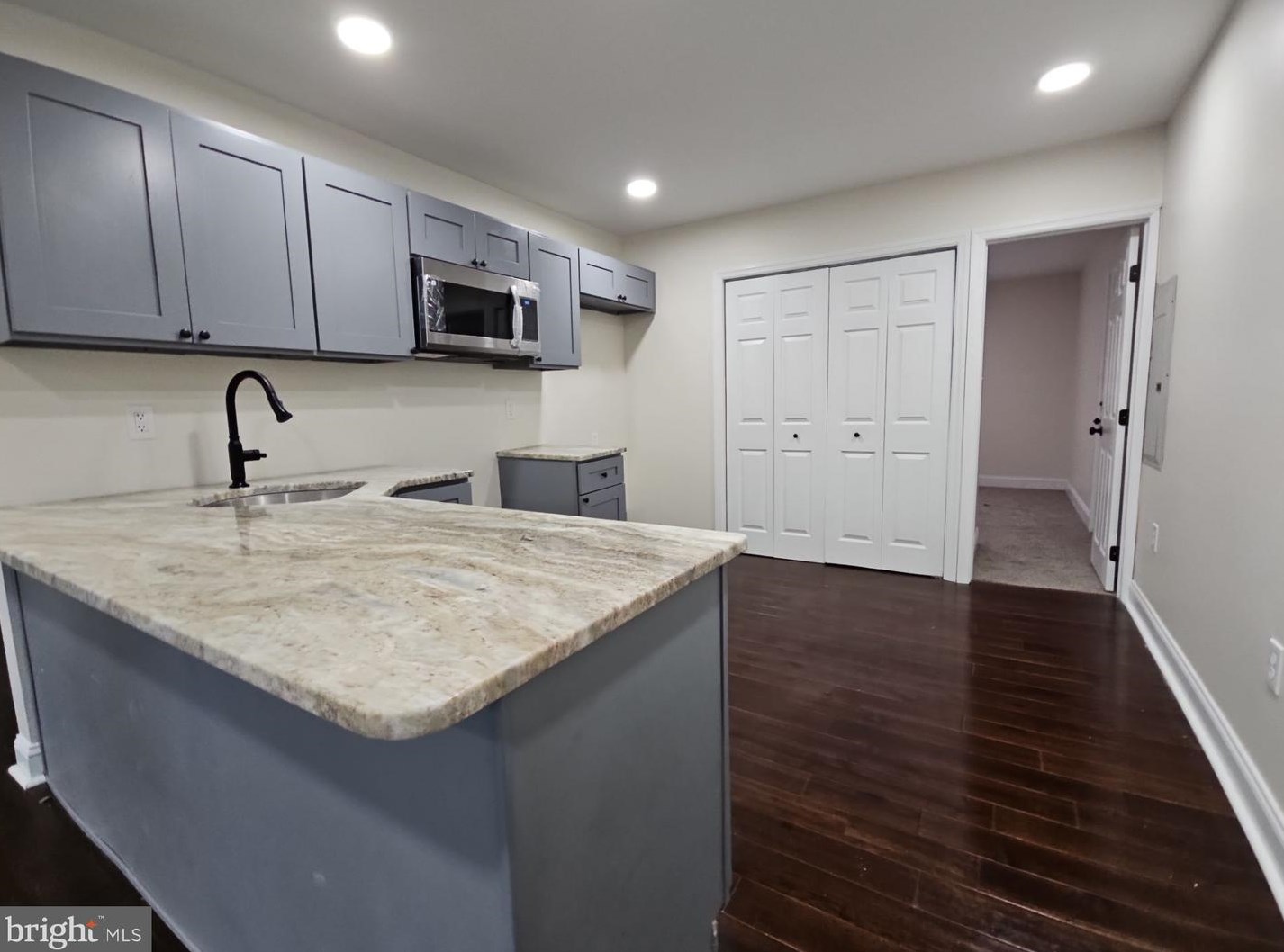 116 6th St, Millville NJ  08332-5343 exterior