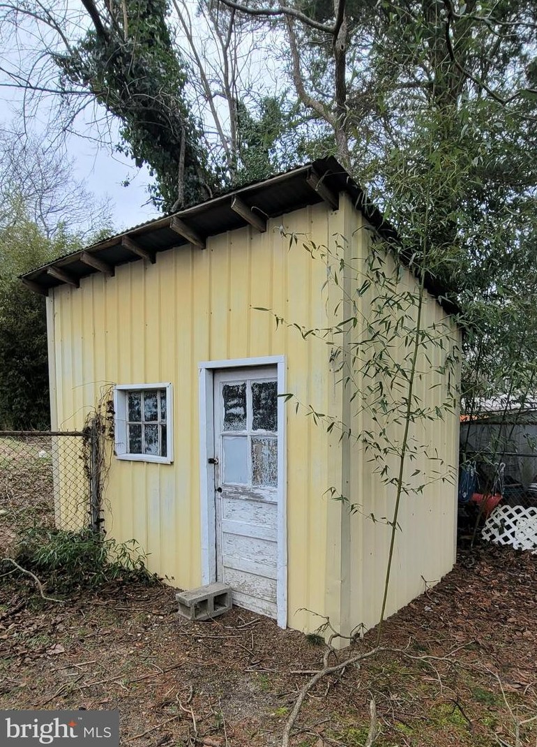 1210 Buckshutem Rd, Millville NJ  08332-7255 exterior