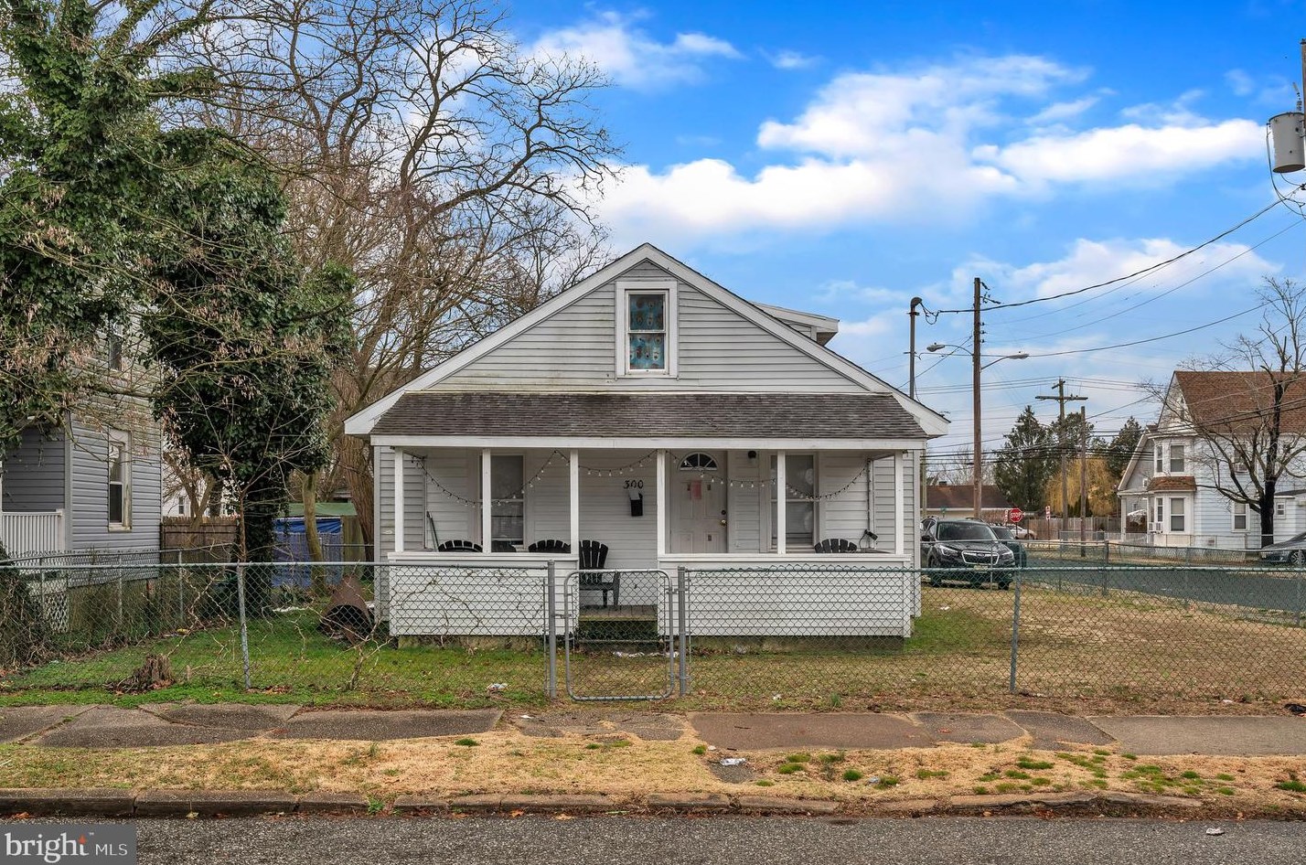 300 S 4th St, Millville, NJ 08332
