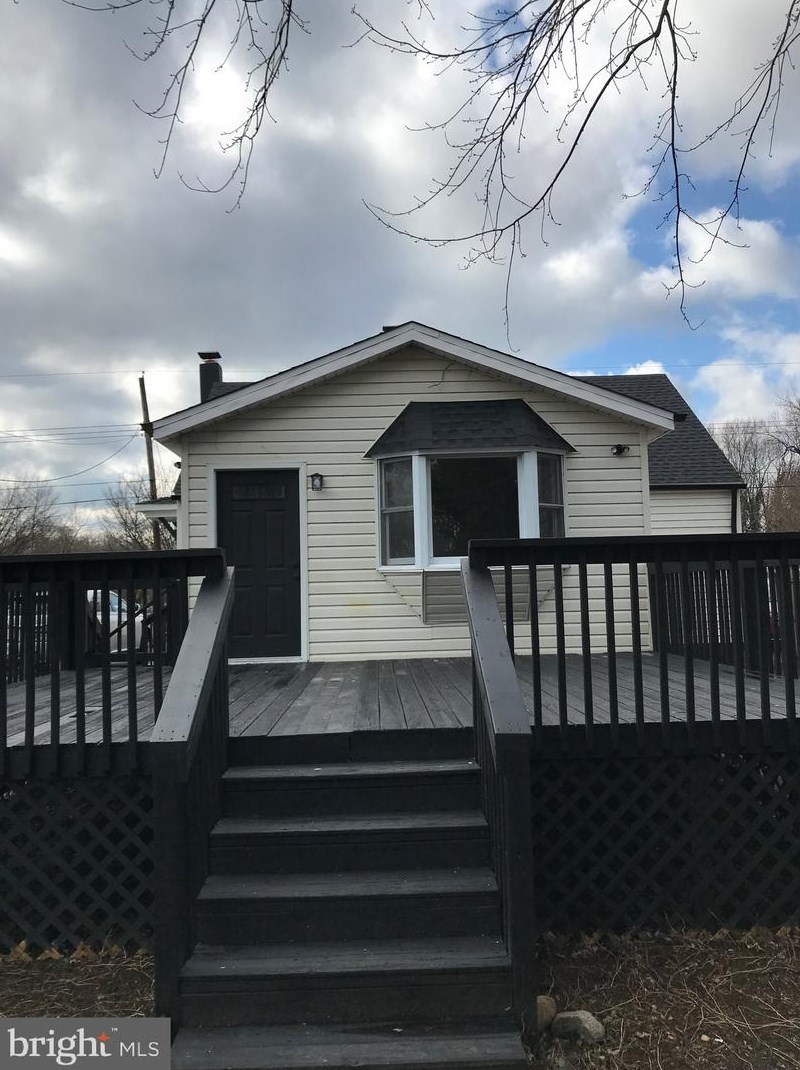 575 N Valley Ave, Vineland, NJ 08360