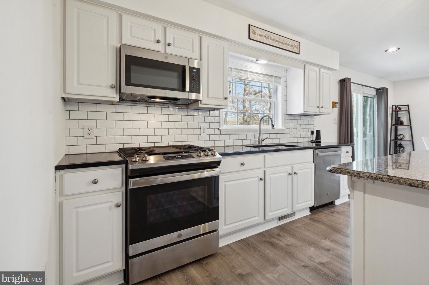 2434 Clover Ln, Millville NJ  08332-6408 exterior