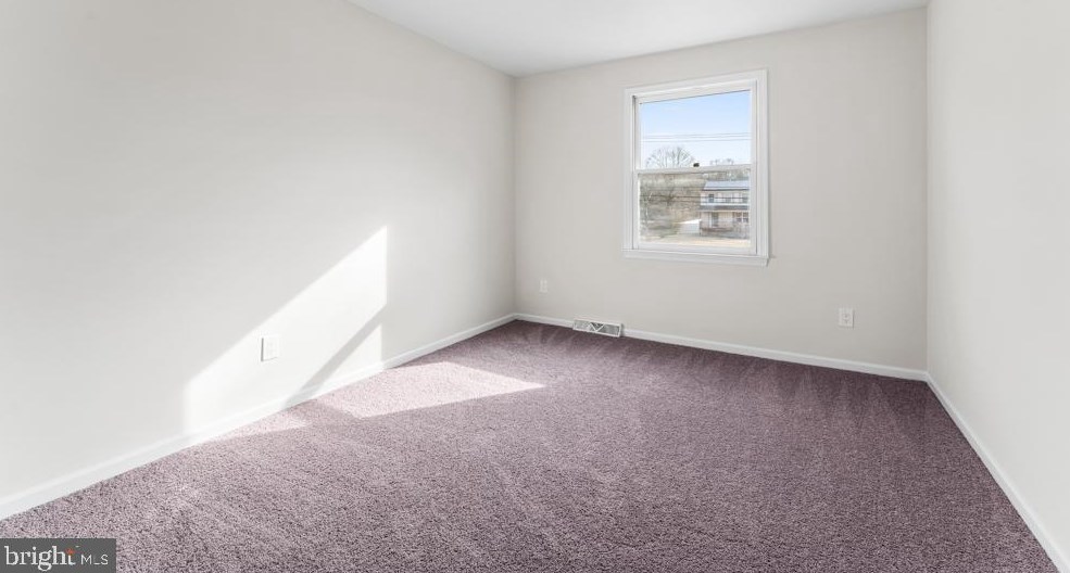 330 Orch Rd, Vineland NJ  08360-4373 exterior