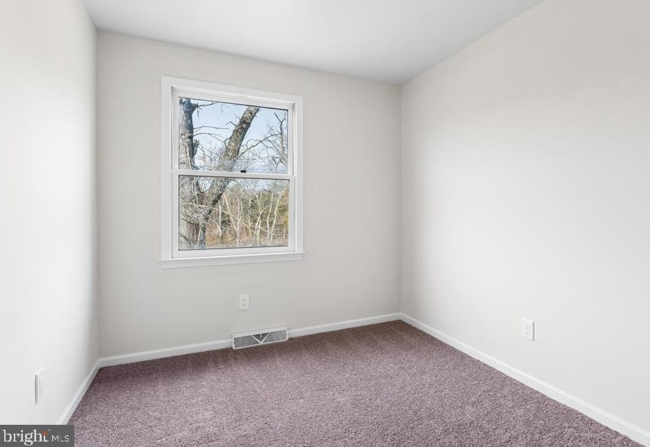 330 Orch Rd, Vineland NJ  08360-4373 exterior