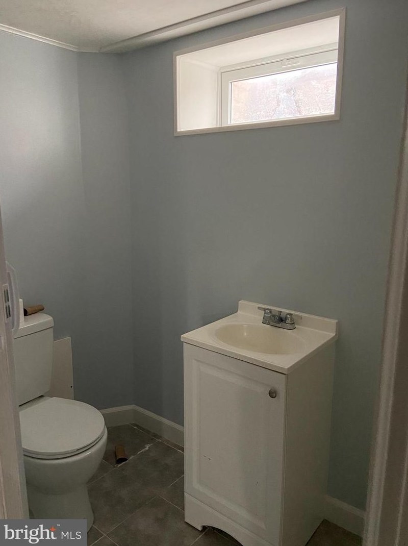 1112 Pine St, Millville NJ  08332-3263 exterior