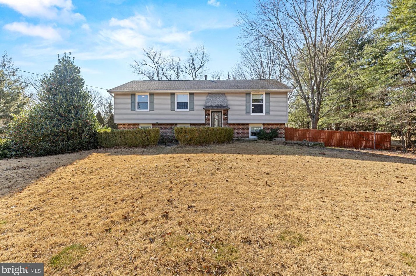 2 Carol Ln, Stow Creek Twp, NJ 08302