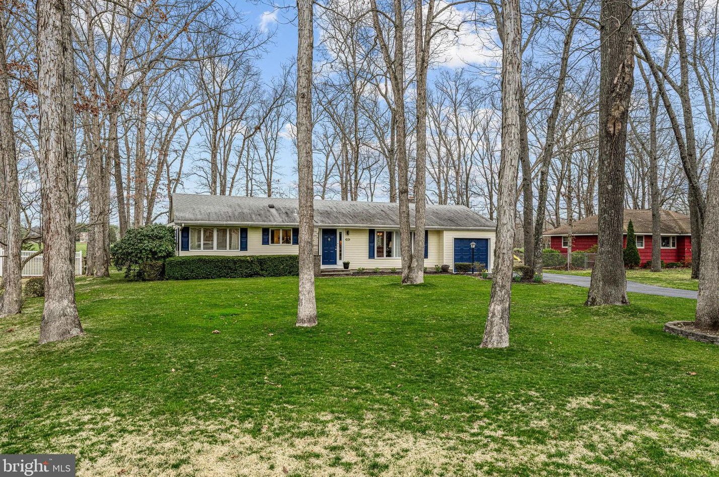 2402 Shelburn Rd, Millville, NJ 08332-9643