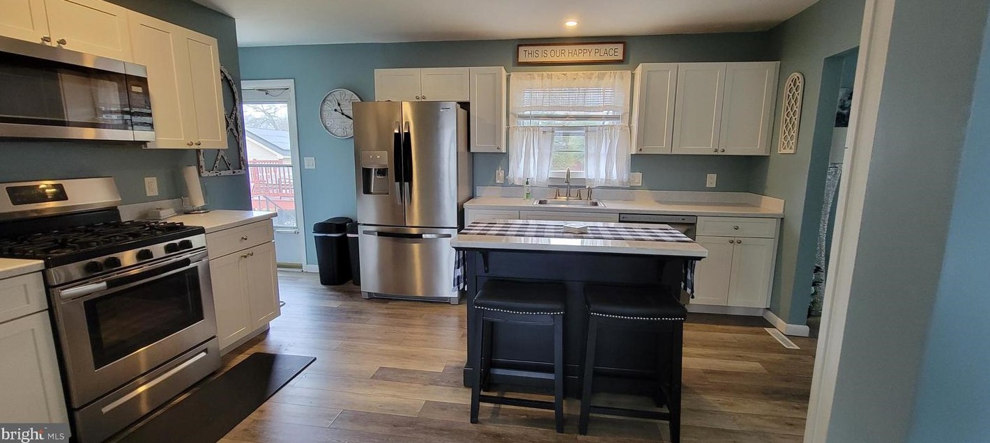 2411 Buttonwood Ln, Millville, NJ 08332-6403