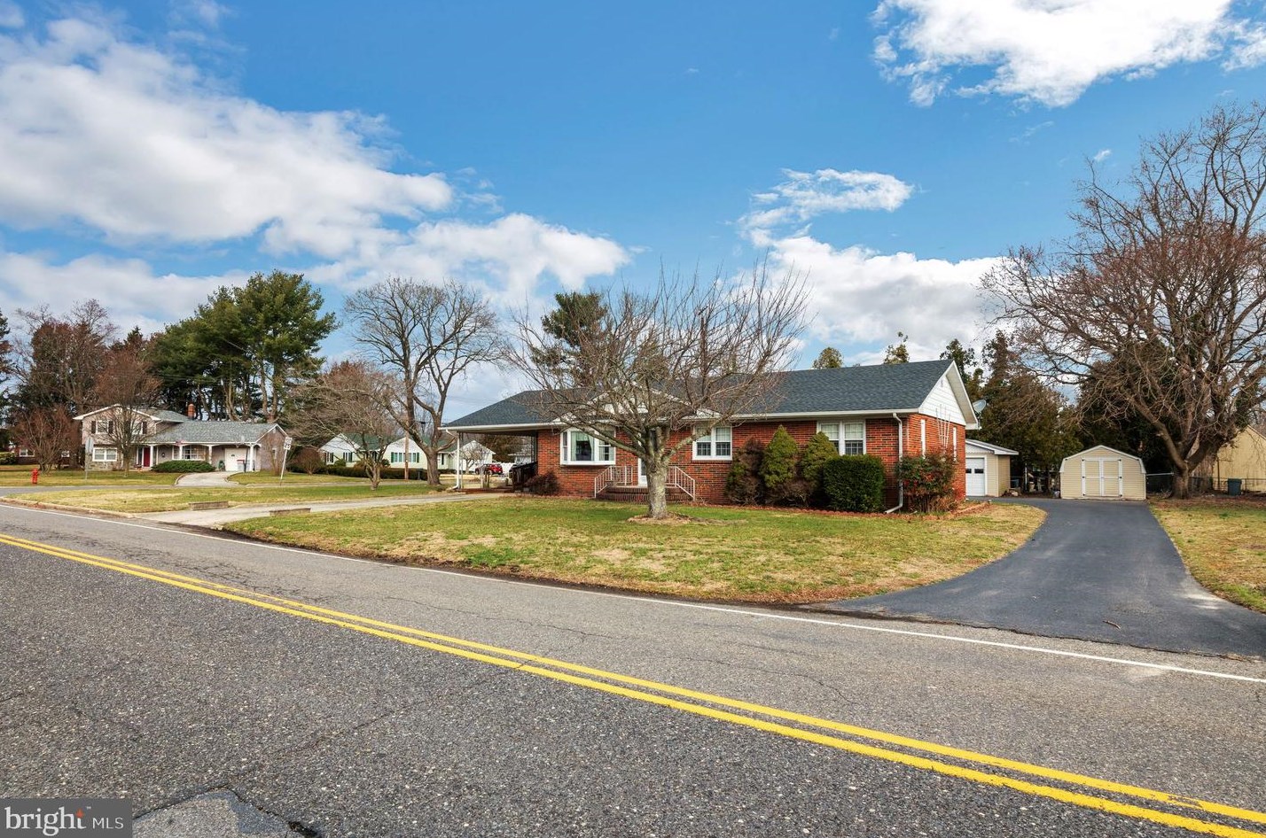 1710 E Walnut Rd, Vineland, NJ 08361
